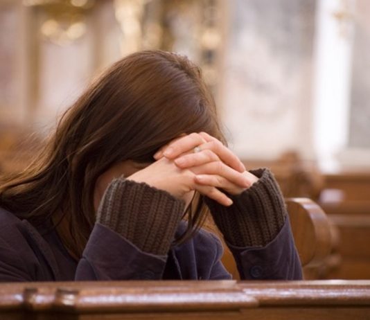 5 Lời Cầu Nguyện Đầy Năng Quyền Của Người Vợ Dành Cho Chồng